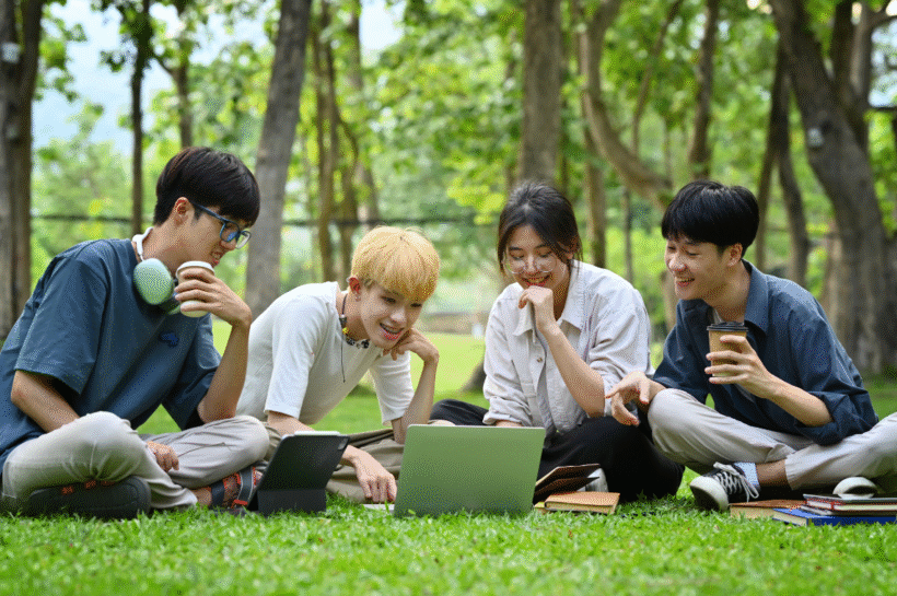 Gen Z: Pionir Kampanye Lingkungan di Era Digital