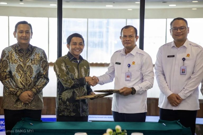 BMKG dan Kemenhut Perkuat Sinergi untuk Lindungi Hutan Indonesia
